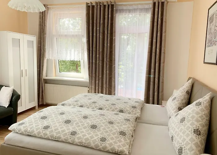 Adria ゲストハウス